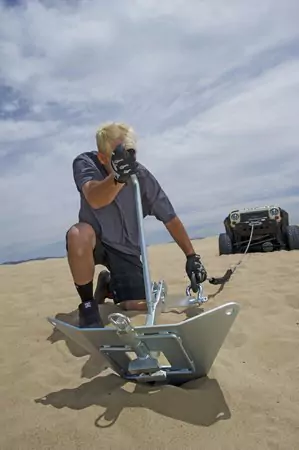 winching-in-sand